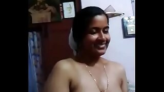 VID-20151218-PV0001-Kerala Thiruvananthapuram (IK) Malayalam 42 yrs old married beautiful, hot and off colour housewife aunty bathing fro her 46 yrs old married retrench sex porn video